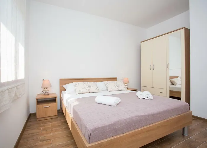 Apartman Losko *